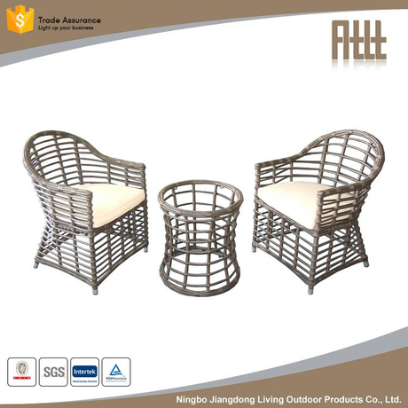 Hot selling factory directly rattan garden table set