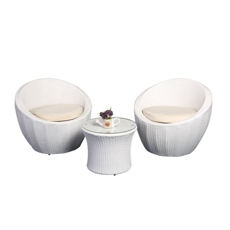 Round used white wicker leisure furniture outdoor table and french bistro rattan chairs